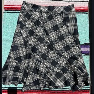 DKNY Black and Gray Midi A-Line Skirt with Asymmetrical Ruffles